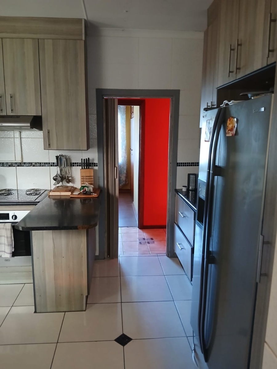 4 Bedroom Property for Sale in Haven Hills Eastern Cape